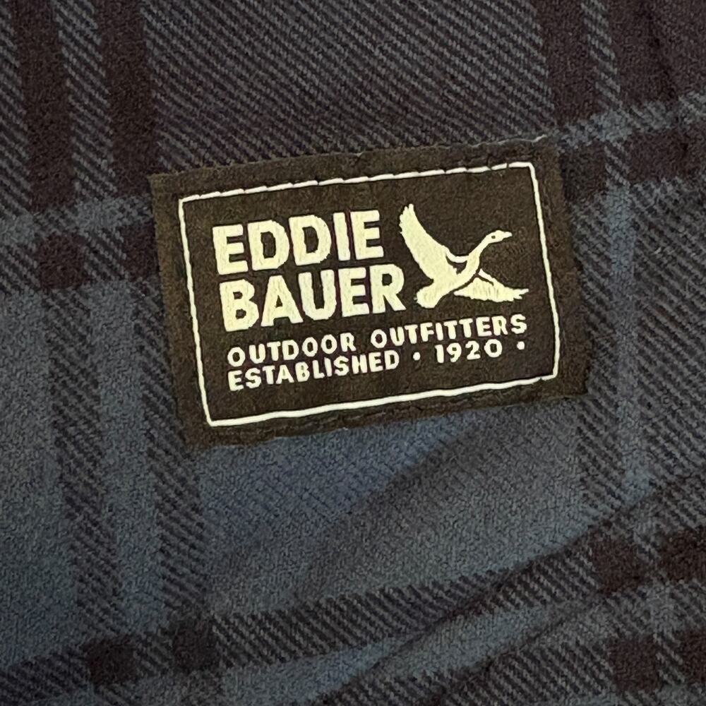 Eddie Bauer Sherpa Lined Flannel Shirt Jacket Plaid M Cottage Farm Barn NWT - Picture 3 of 11